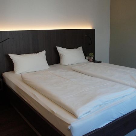 Hotel Feyrer เซนเดน ภายนอก รูปภาพ