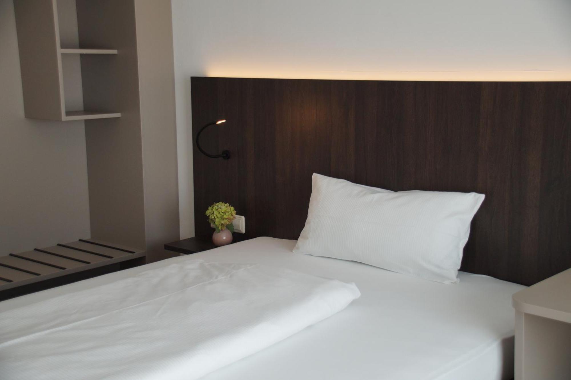 Hotel Feyrer เซนเดน ภายนอก รูปภาพ