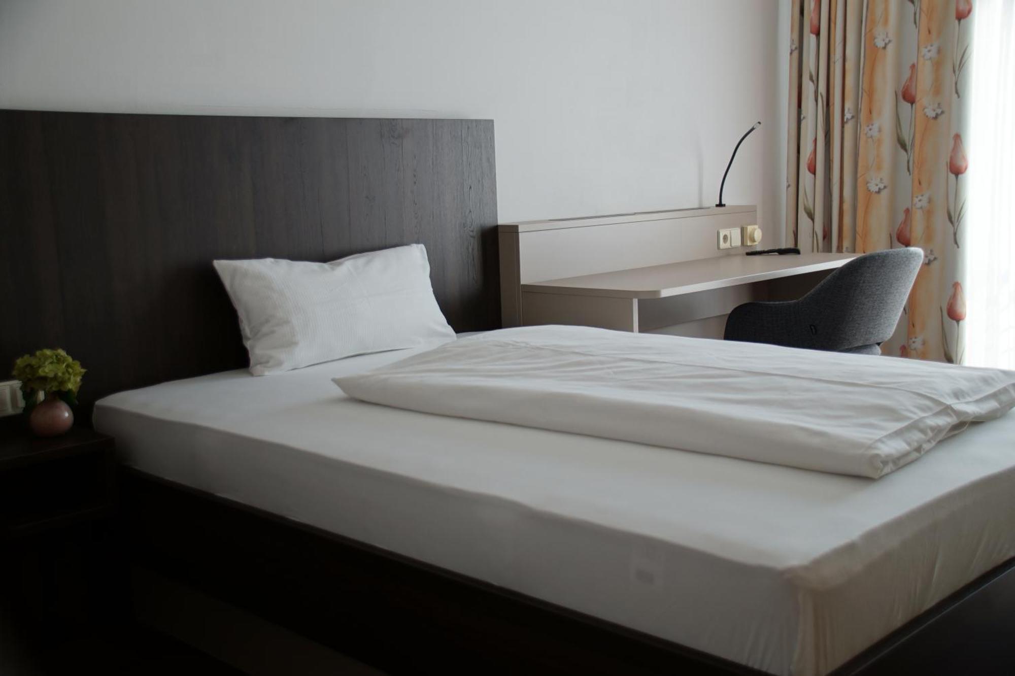 Hotel Feyrer เซนเดน ภายนอก รูปภาพ